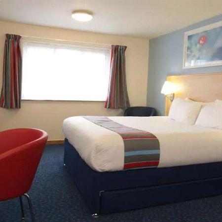 Travelodge Leeds Central Vicar Lane Esterno foto