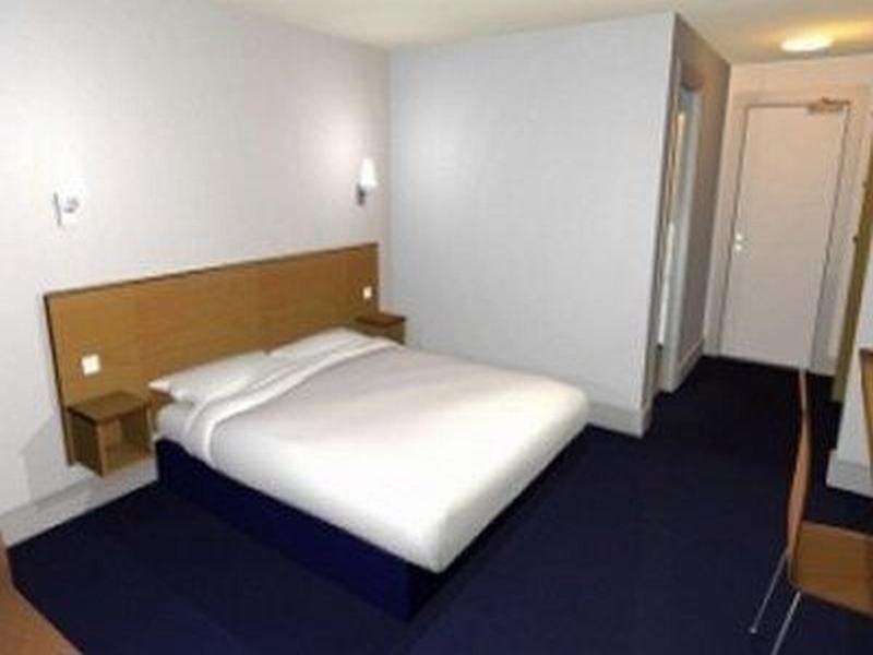 Travelodge Leeds Central Vicar Lane Esterno foto